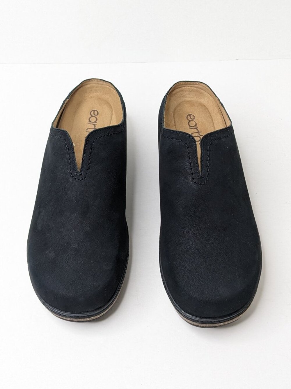 Earth Kolia Slip-On Clogs Black Leather Women's 8 Wide - Picture 3 of 6